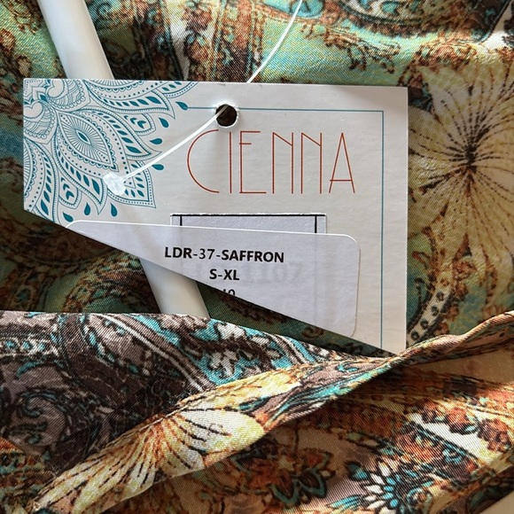 Cienna Floral Long Sleeve Dress - Picture 7 of 7